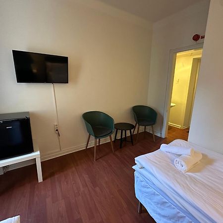 Vattengraendens Vandrarhem & Hotel Норчёпинг Экстерьер фото